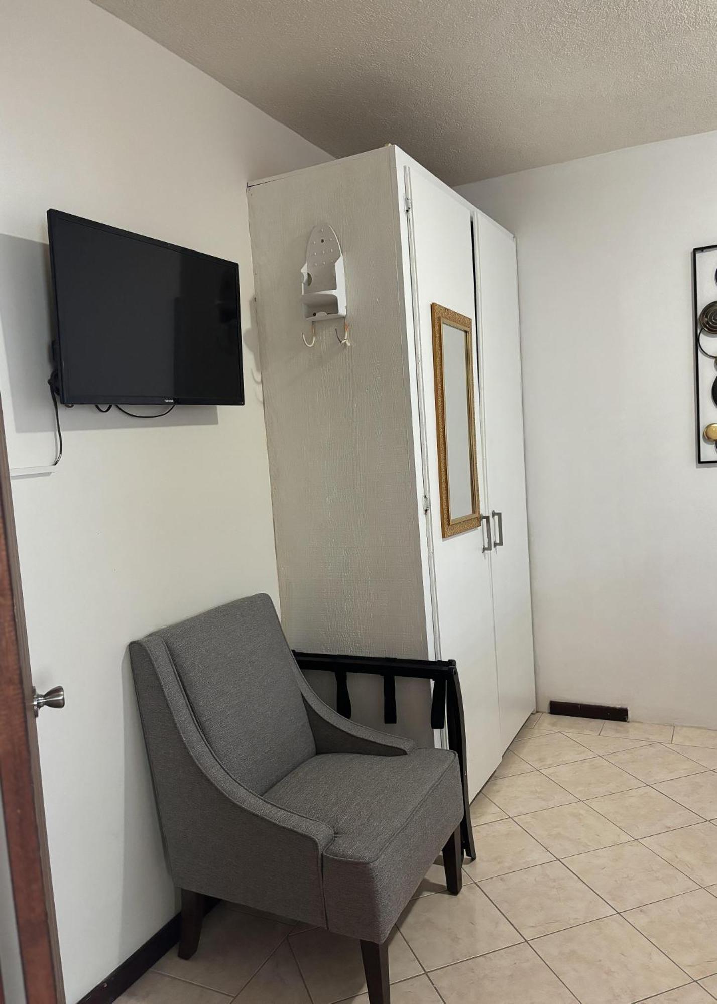 St. John's Denyse Home Cottage מראה חיצוני תמונה