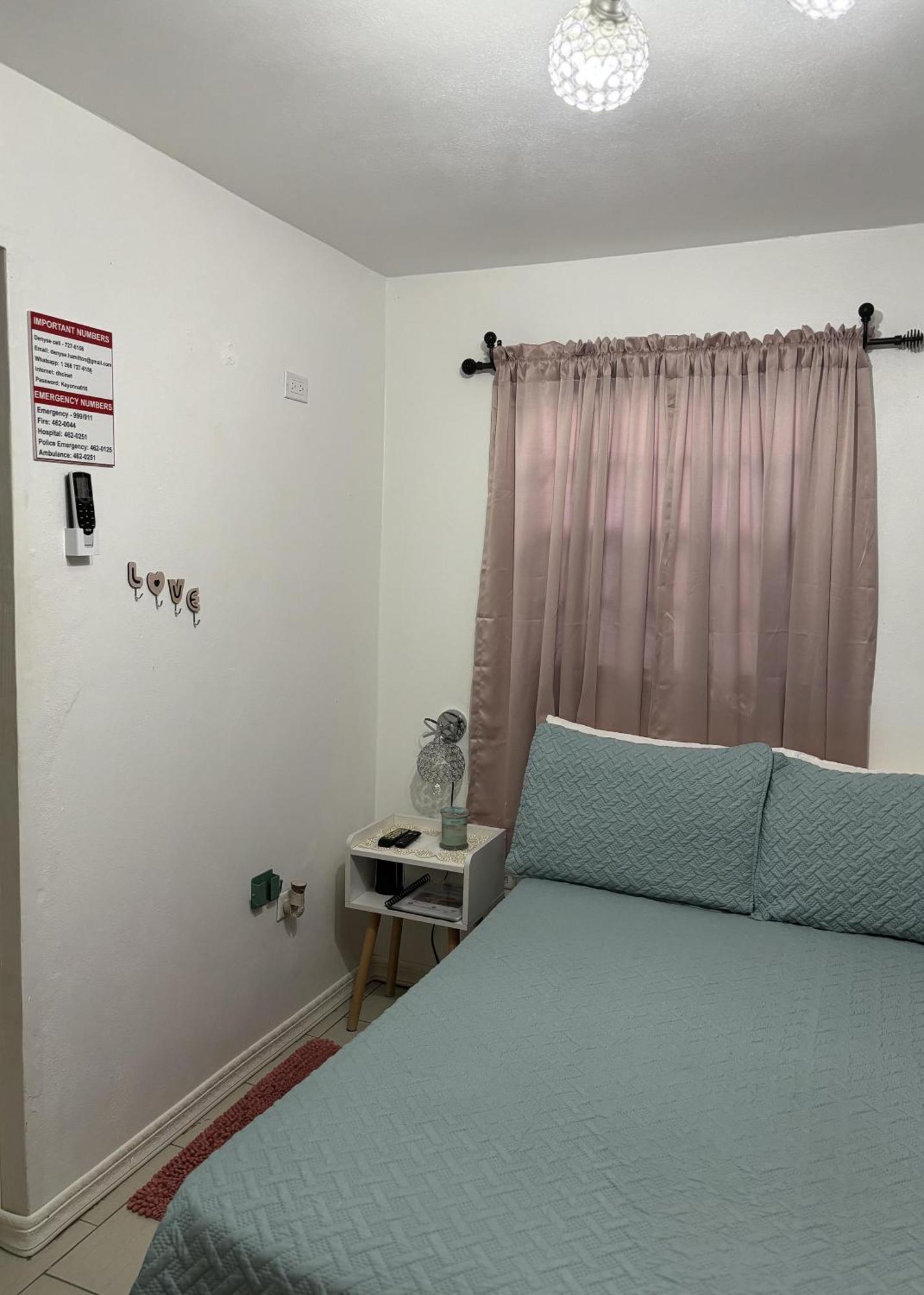 St. John's Denyse Home Cottage מראה חיצוני תמונה